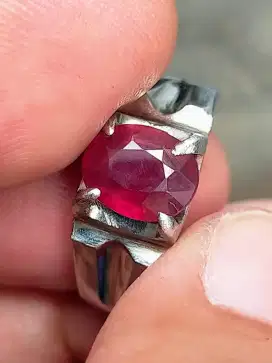 Batu Garnet rhodolite Srilanka 2.41 crat memo MRI ring monel