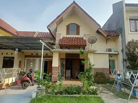 Rumah di Cluster Sutera Jelita, Alam Sutera - Tangerang