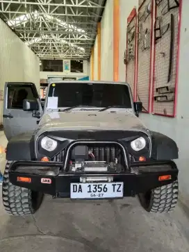 Di Jual Jeep Rubicon 2013