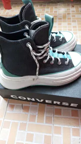 CONVERSE HIGH JEANS
