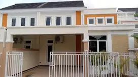 Rumah mewah 2 lantai perum mewah Gombong Kebumen