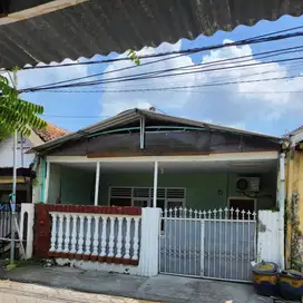 Dijual Cepat Harga Murah Rumah 1,5 Lantai Di Ngagel Tirto, Surabaya