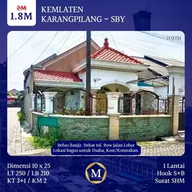 Strategis Rumah HOOK Kemlaten area Karangpilang Kebraon Wiyung Mastrip