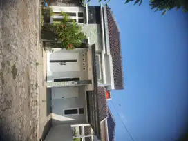 DISEWAKAN RUMAH KARANGANYAR