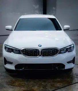 FS BMW G20 320i White