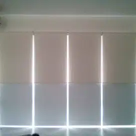 Pemasangan Tirai Gorden Wallpaper Sandblas Korden Sekat Klinik