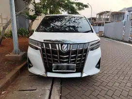 Toyota Alphard Q 3.5