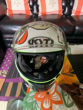 Helm  Full Face Kyt Nfr Espargaro Misano 18