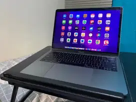 Jual macbook pro 2017 siap ngebut!