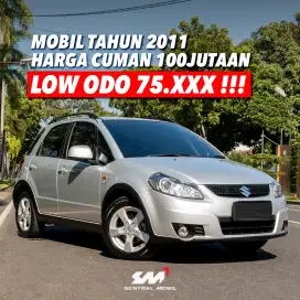 SUZUKI SX4 X OVER SILVER 2011