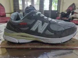 Sepatu New Balance USA 990 v3 Version Series