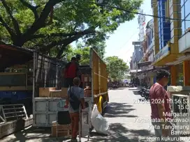 Sewa truk pindahan rumah kantor apartement kos2an gudang dll