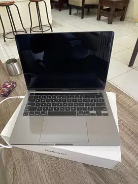 Macbook Pro 2020 i5 16/1TB Ex Ibox