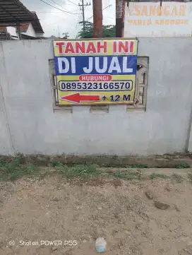 Di juaL Tanah/lahan kosong