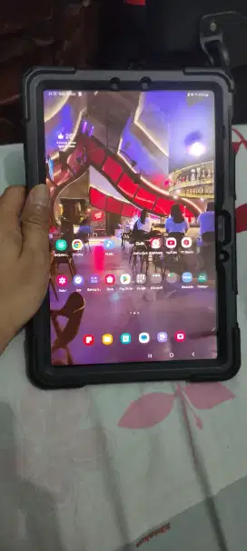 SAMSUNG GALAXY TAB S8