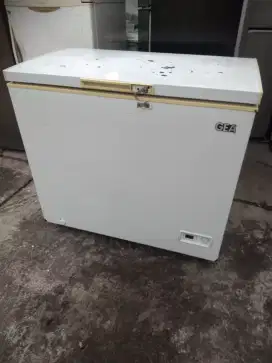 Freezer box 200 liter GEA