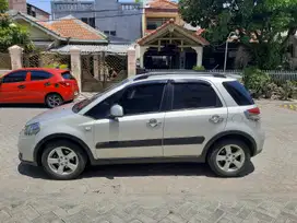 Suzuki SX4 2011 Bensin