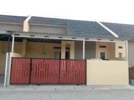 DIJUAL RUMAH SECOND CEPAT!!