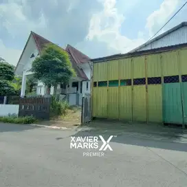 V1 Dijual Rumah Bagus Siap Huni Dan Gudang Tanah Luas di Dau Malang