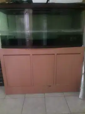 AQUARIUM  Arwana & Lemari Bawah