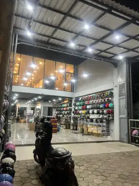 Disewakan Ruko Strategis Minimal 5 Tahun di Jalan Raya Bogor.