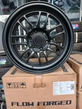 Velg enkei sc59 ring 18 lebar 9 pcd 6x139,7 ET 5 fortuner pajero