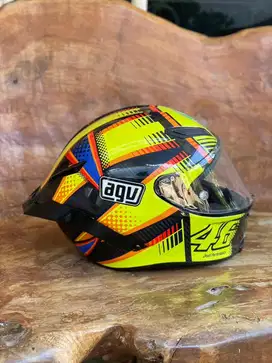 Helm AGV Pista GP