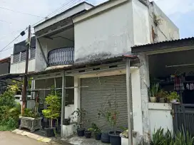 Rumah 2 lantai 2 SHM di Bulak kapal permai