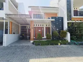 Rumah Bagus di Cluster di Kartasura