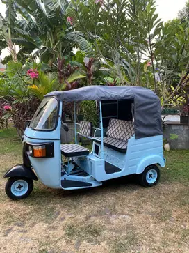 BAJAJ RE 4S ATRSH CNG