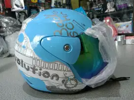 Helm evolution sni kaca Pelangi