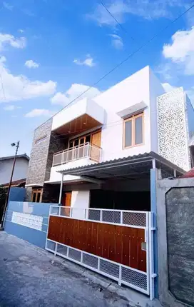 Rumah Mewah 2Lt Konsep Tropical Modern