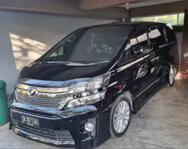 Toyota Alphard 2012 low KM