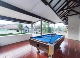 Villa kota bunga puncak bogor 5 kamar ada kolam pribadi + biliard