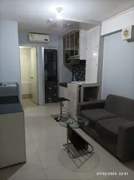 Sewa Bulanan Murah 2 BR Furnish Apartemen Bassura City Tower Flamboyan