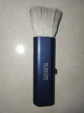 Sikat kuas pembersih komputer/laptop, merk elecom, kondisi ok, nego