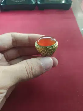 Cincin batu Obi orange