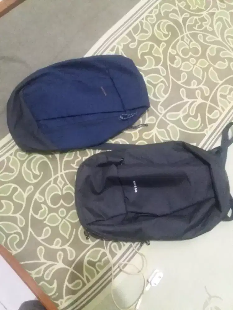 3 Tas Kecil untuk pria
