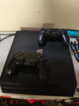 DIJUAL Ps4 Pro 1TB 4K