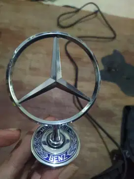 Emblem mercedes benz original