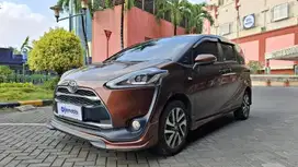 Toyota Sienta 1.5 Q Bensin-AT 2016 Coklat /