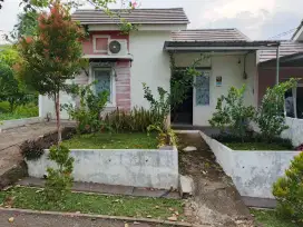 (Over Kredit) Rumah cluster hoek