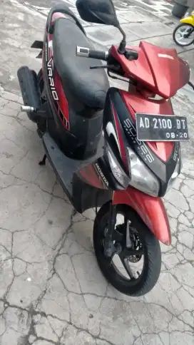 Vario cw 2010  mulus ex wanita siap pakai