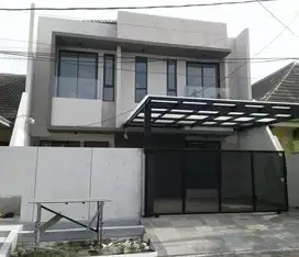 Ciamik. Rumah Baru Pondok Tjandra Indah Waru Sidoarjo 2 Lantai