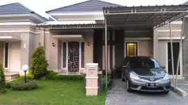 Rumah dijual Suvarna Sutera view Golf & danau