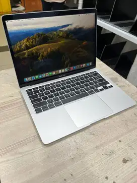 MACBOOK AIR 2020 13 INCHI CORE I3 8/128 GB SECOND