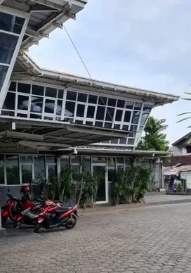 Dijual Tanah dan Bangunan ( Tempat Futsal ) Area Sukabumi Selatan, Keb