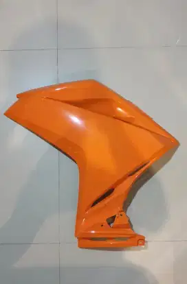 Fairing kiri cowl Left (middle orange )cbr 250