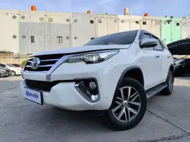 Pajak Panjang - Toyota Fortuner 2.4 4x2 VRZ Solar-AT 2016 Putih (KJH)