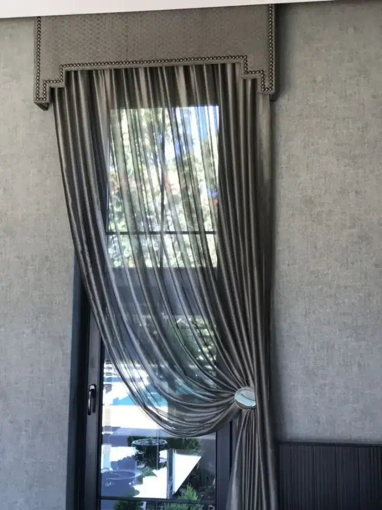 Jual gordyn gorden murah vertikal roll blind jasa wallpaper dinding vi